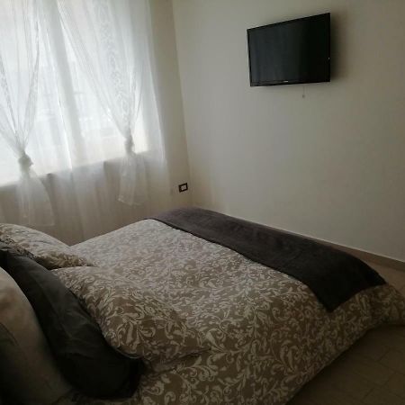 Residenza Il Viale ピアチェンツァ エクステリア 写真